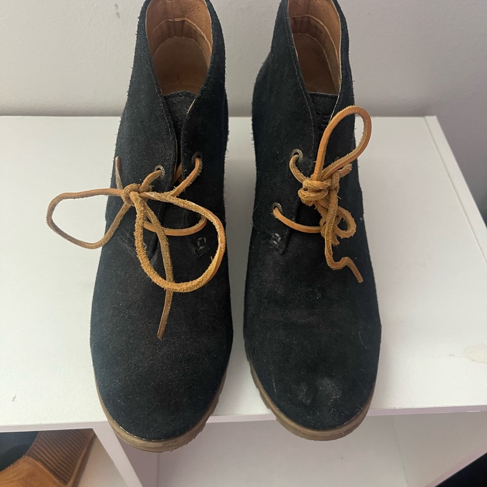 Women’s Sperry Black Ankle Boots